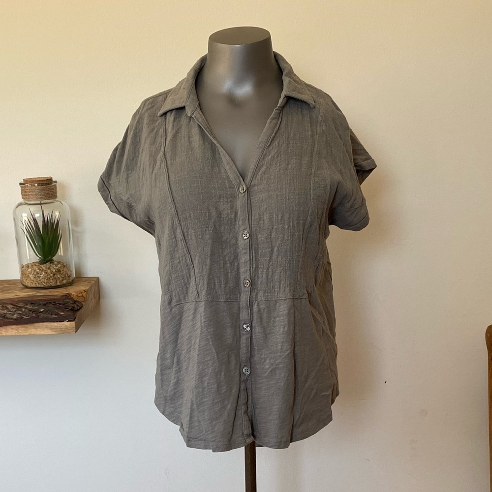 Button Up Top